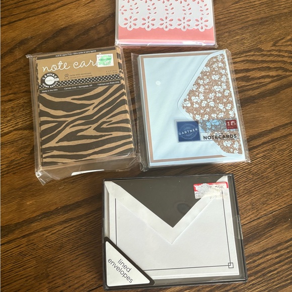 Assorted Note Cards Set - Picture 4 of 4